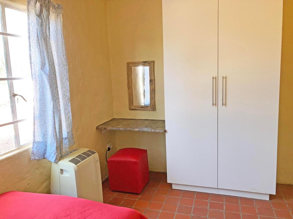 Kalahari Homestead Khemsbok Ngoại thất bức ảnh